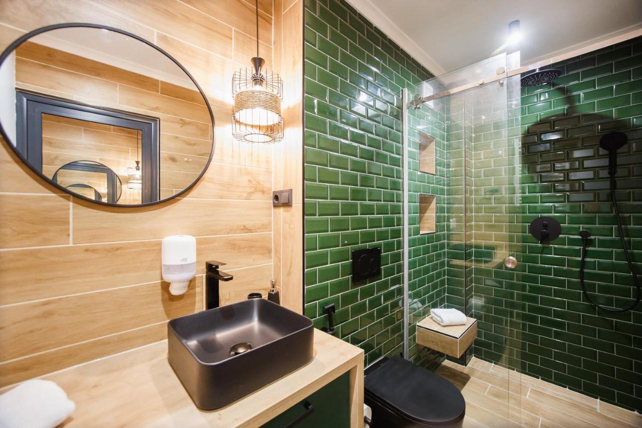 Green Velvet City Retreat Oradea Exterior foto